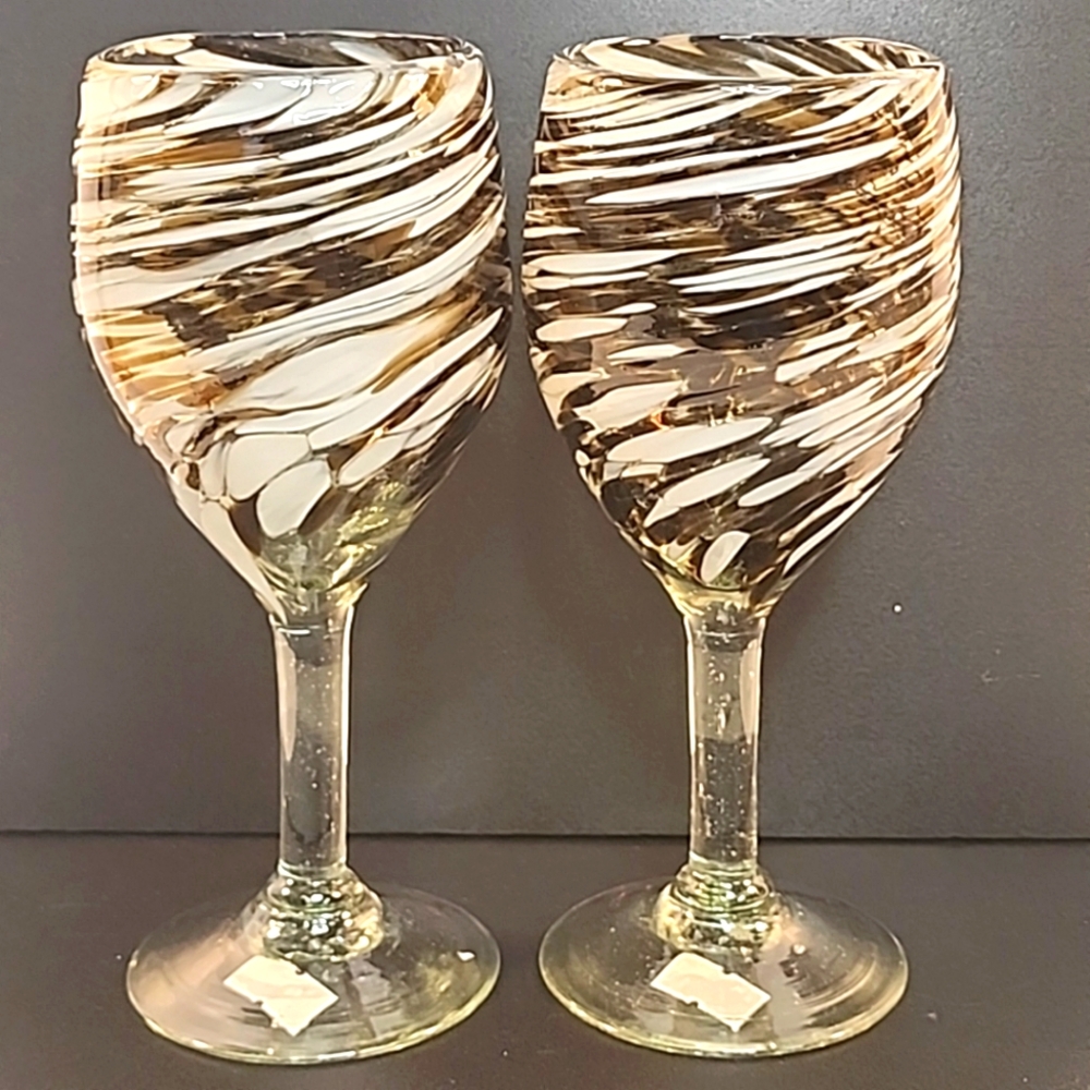 Mexican Hand Blown Brown White Swirls Wine Glasses x 2 Goblets Barware Unique